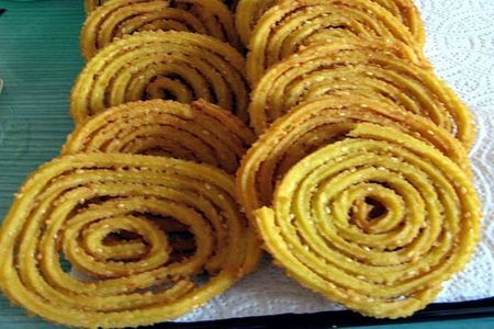 Biscuiti spiralati cu anason